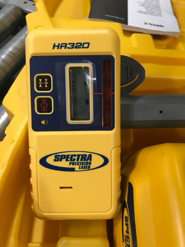Photo 1 of (READ FULL POST) Spectra Precision LL100N Laser Level, Self-Leveling laser with HR320 Receiver, C59 Rod Clamp, Alkaline Batteries, Carry Case , Yellow LL100N Kit