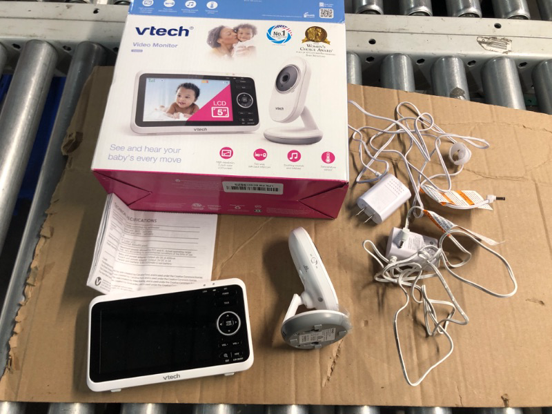 Photo 2 of **FOR PARTS ONLY**(NON REFUNDABLE)
VTech VM350 Baby Monitor, 5" Screen, 1000ft Long Range, Night Vision, 2-Way Talk, Lullabies, Secured Transmission No WiFi