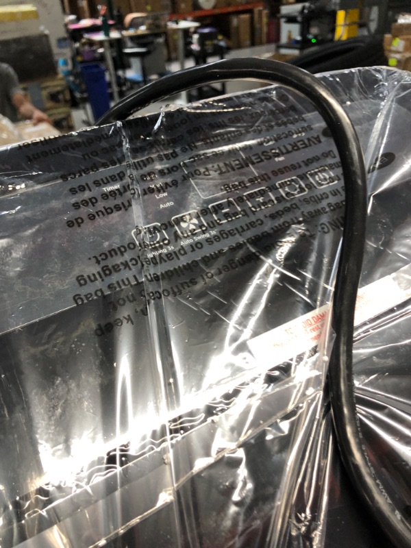 Photo 1 of 14000 BTU Portable Air Conditioners with Remote Control, 3-in-1 Free Standing Cooling AC Unit with Fan & Dehumidifier, Cools Room up to 700 sq.ft, Smart/Sleep Mode,3 Speed,Auto Swing,24H Timer