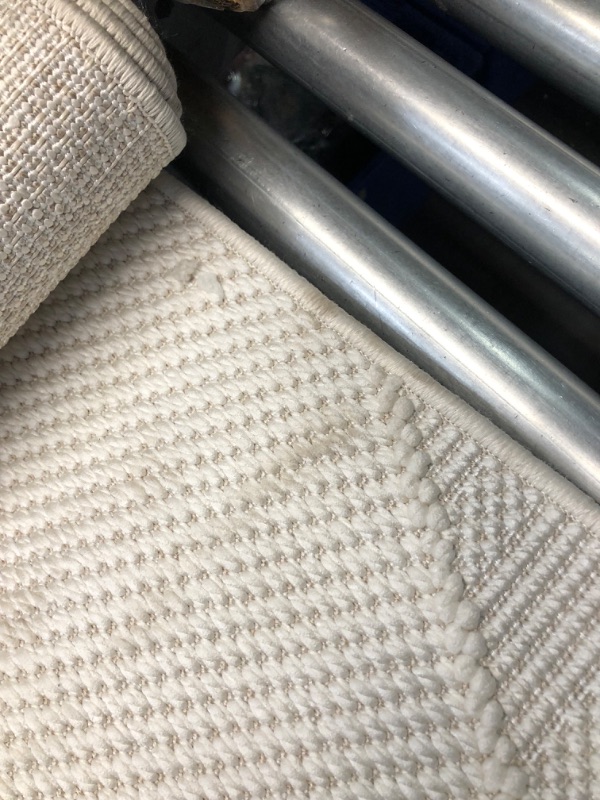 Photo 1 of **MINOR DAMAGE DIRTY**
CAMILSON Micro Loop Rug 5x7 Modern Luxury Geometric Diamond Trellis Area Rug 5' x 7' Gy2 - White / Beige