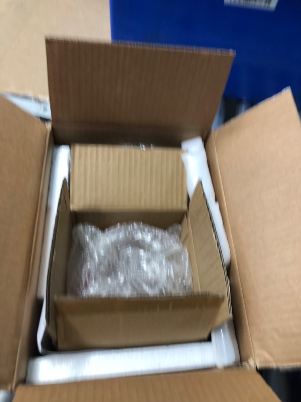 Photo 1 of ***USED - LIKELY MISSING PARTS - UNABLE TO VERIFY FUNCITONALITY***
Tawson Dan Modern Farmhouse 1-Light Mini Pendant Ceiling Light with 6.5 inch Clear Globe Glass Shade in Black Gold Finish for Kitchen Island, Entryway, Dining Room, Bedroom Bulbs Not Inclu