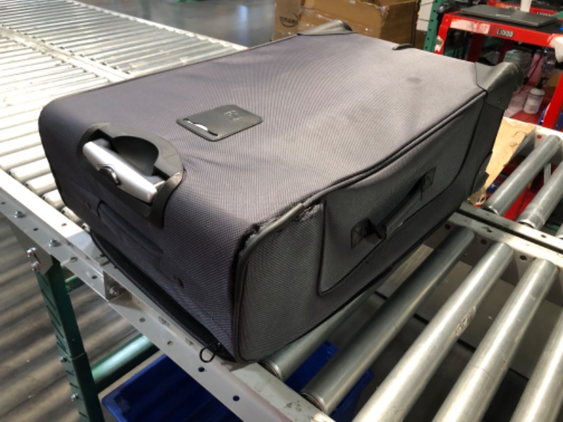 Photo 2 of ***DAMAGED - CORNER RIPPED - SEE PICTURES - NO PACKAGING***
SwissGear Sion Softside Expandable Luggage, Dark Grey, Checked-Large 29-Inch Dark Grey Checked-Large 29-Inch