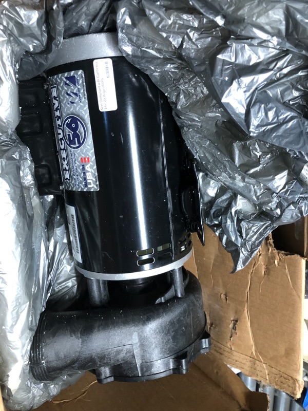 Photo 2 of ***USED - DAMAGED - SCRATCHED - SEE PICTURES - UNABLE TO TEST***
Waterway Plastics 3721621-1D Executive 56 Frame 4 Horsepower Spa Pump, 230-Volts