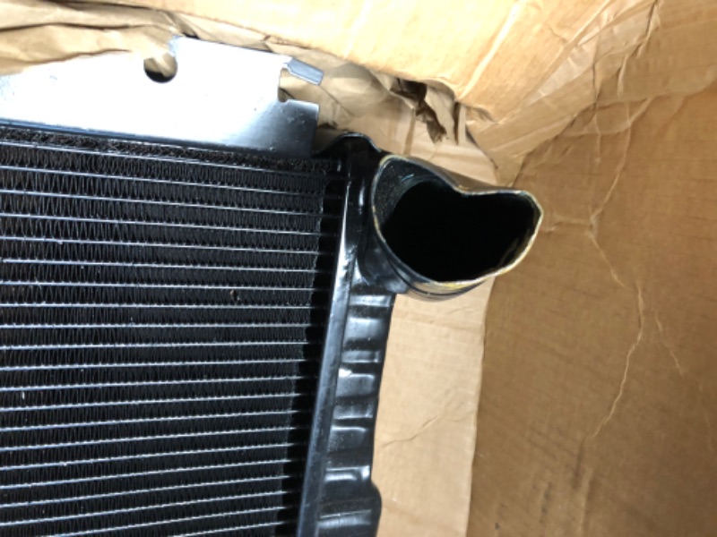 Photo 4 of Spectra Premium CU1079 Complete Radiator