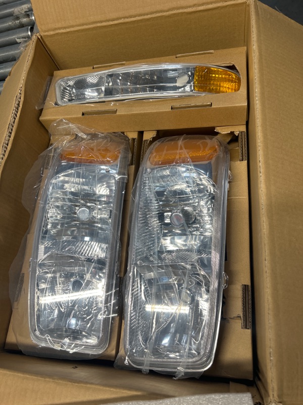 Photo 2 of Auto Dynasty 4PCS Factory Style Headlights Assembly and Bumper Lamps Compatible with GMC Sierra Yukon 1500 2500 3500 GMT800 99-07, Driver and Passenger Side, Chrome Housing Amber Corner