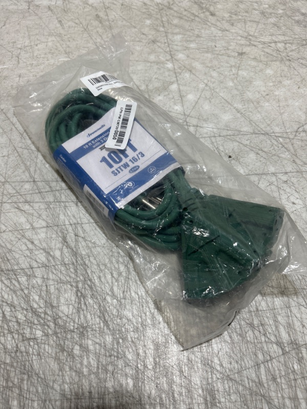 Photo 2 of DEWENWILS 10 FT Green Outdoor Tri-Tap Extension Cord Splitter for Christmas, Weatherproof 16/3 SJTW Power Cable for Holiday Decoration and Landscaping Lights, ETL Listed, Pack of 2 Green 10 FT