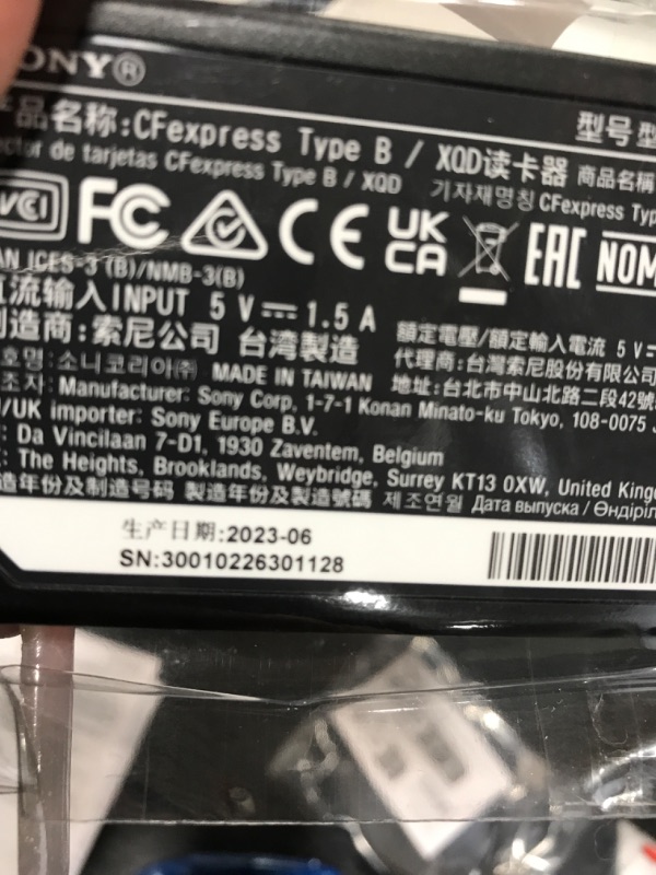 Photo 4 of Sony MRWG1T Card Reader for CFexpress Type B