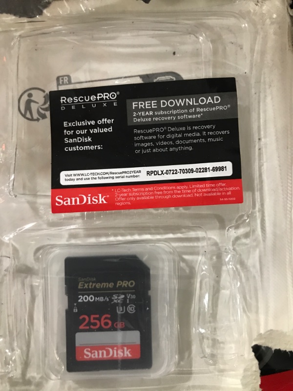 Photo 1 of SanDisk 256GB Extreme PRO SDXC UHS-I Memory Card - C10, U3, V30, 4K UHD, SD Card - SDSDXXD-256G-GN4IN 256GB Memory Card Only