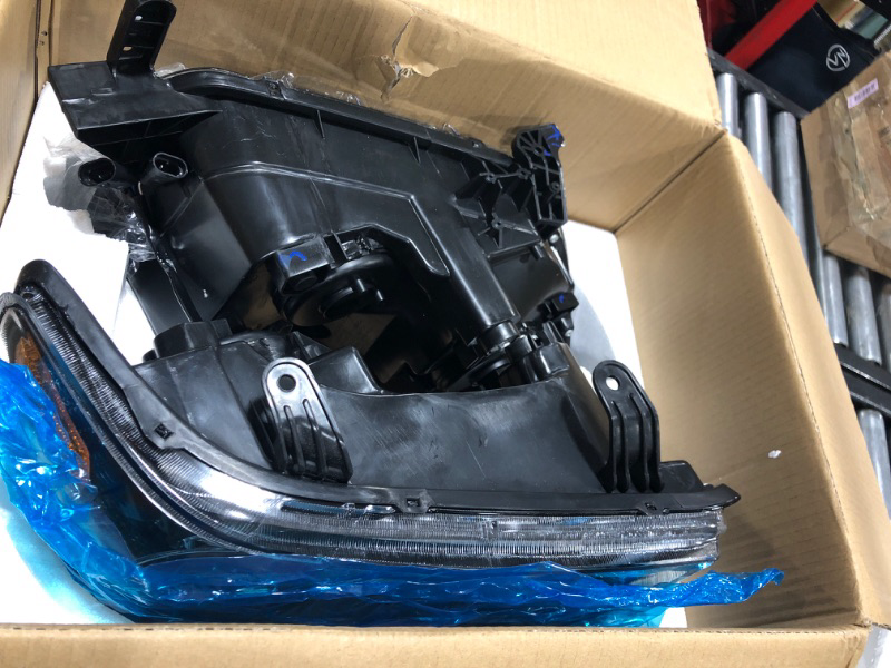 Photo 2 of 2014-2019 TOYOTA TUNDRA QUAD-PRO LED PROJECTORS