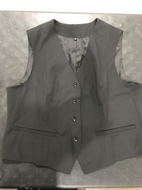 Photo 1 of black vest Size XXL 