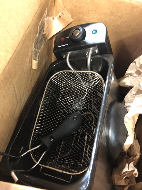 Photo 2 of *SIMILAR TO STOCK* Basics 3 Liter Electric Deep Fryer