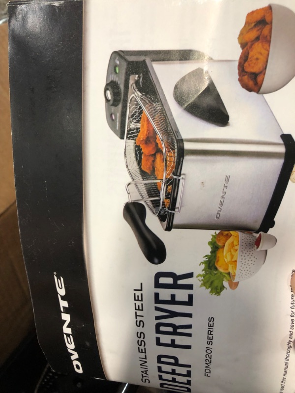 Photo 4 of *SIMILAR TO STOCK* Basics 3 Liter Electric Deep Fryer