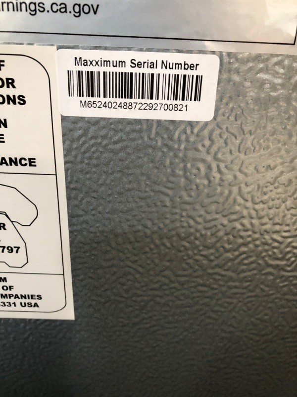 Photo 2 of ***NONREFUNDABLE - NOT FUNCTIONAL - FOR PARTS ONLY - SEE COMMENTS***
Avanti AR52T3SB Mini Fridge Compact Refrigerator 33x23.5x24.5in