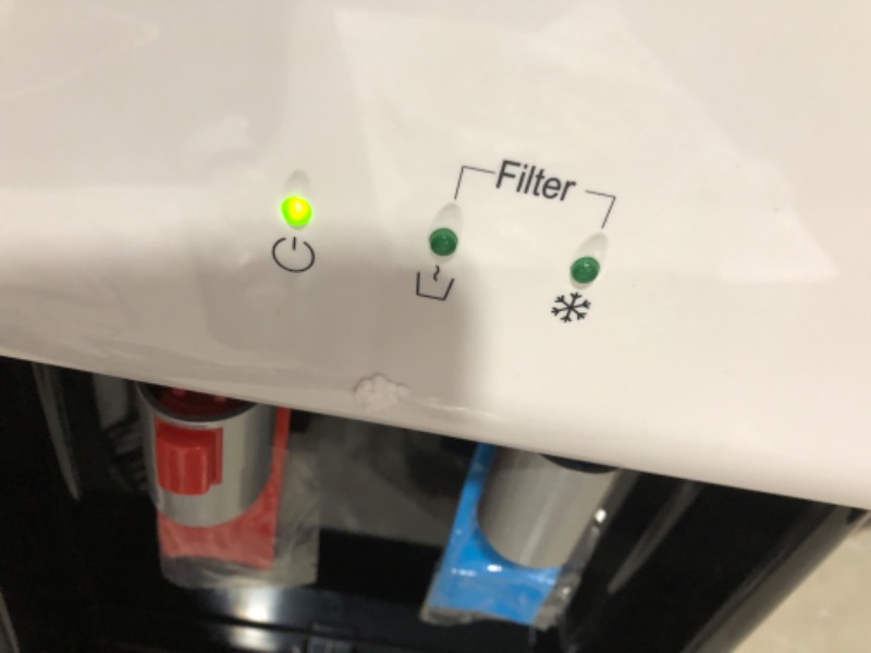 Photo 1 of ***USED - MISSING NUMEROUS PARTS - POWERS ON - UNABLE TO TEST FURTHER***
Avalon A8CTBOTTLELESSWHT Countertop Self Cleaning Touchless Bottleless Cooler Dispenser Hot & Cold Water, NSF Certified