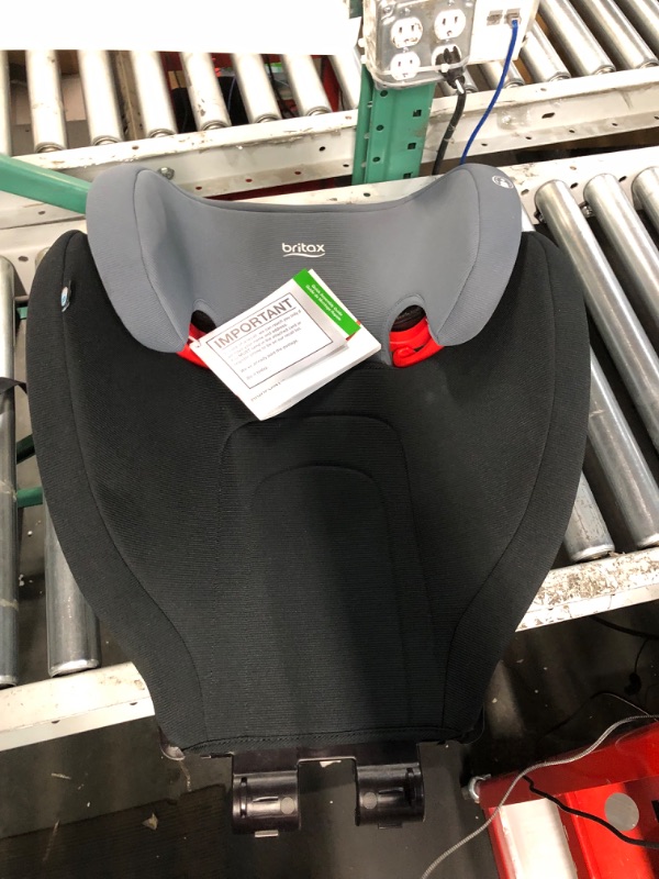 Photo 4 of Britax Highpoint Backless Belt-Positioning Booster Seat, SafeWash Black Ombre