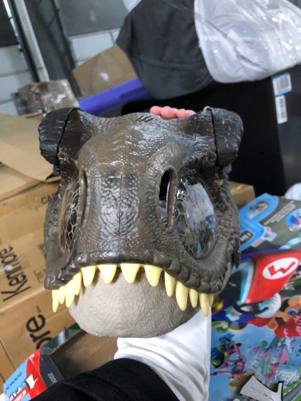 Photo 1 of ?Jurassic World Dominion Dinosaur Mask Tyrannosaurus Rex Chomp N Roar with Motion and Sounds, T Rex Costume for Kids Role-Play ???? Frustration Free Packaging