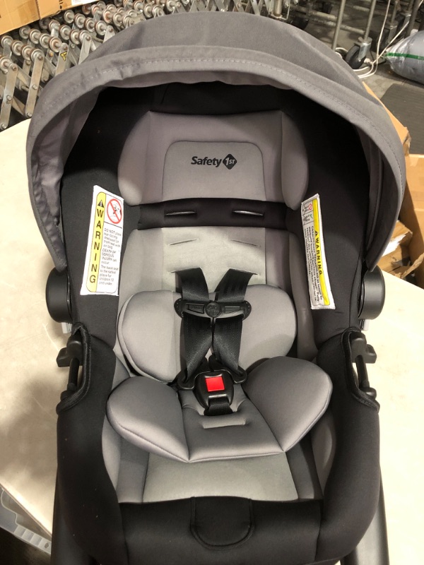Photo 1 of * used * dirty * see images *
Safety 1st® Onboard 35 LT Infant Car Seat, Monument Monument Original