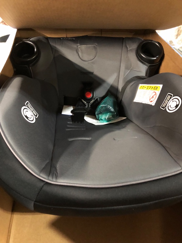 Photo 1 of Cosco Onlook 2-in-1 Convertible Car Seat, Rear-Facing 5-40 pounds and Forward-Facing 22-40 pounds and up to 43 inches, Black Arrows