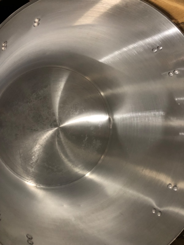 Photo 8 of **USED*HAS MINOR SCRATCHES INSIDE BOTTOM OF POT**
Winco ALHP-160, 160-Quart 22.8 x 23.2 Precision Extra Heavy Commercial Grade Aluminum Stock Pot, NSF