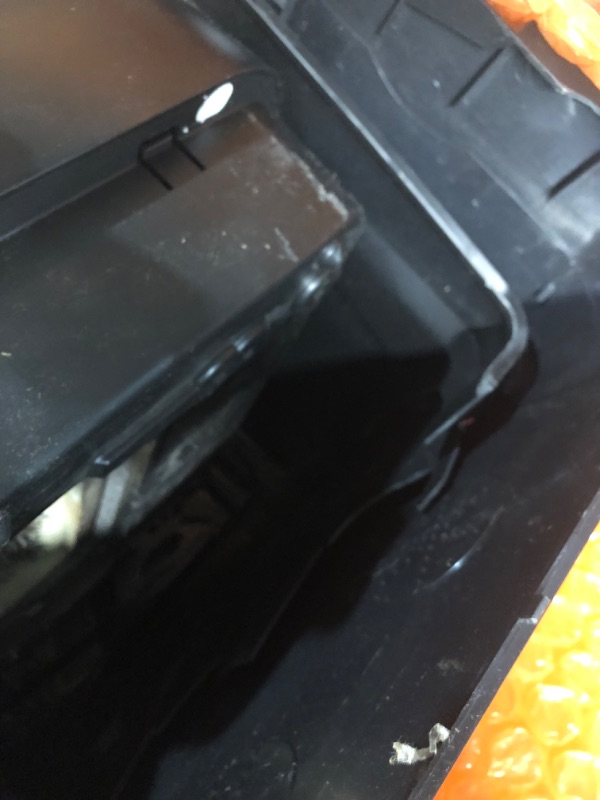 Photo 1 of MINOR CHIPS AND MARKS****BOTTOM PART DOESNT HOLD TOGETHER*****Bonsaii Paper Shredder,