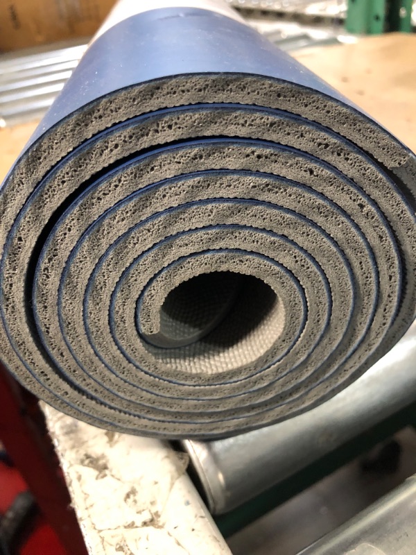Photo 1 of ***DAMAGED READ NOTES***Gaiam Yoga Mat - Premium 5mm Dry-Grip Thick Non Slip  (68" or 78"L x 24" or 26"W x 5mm) Blue