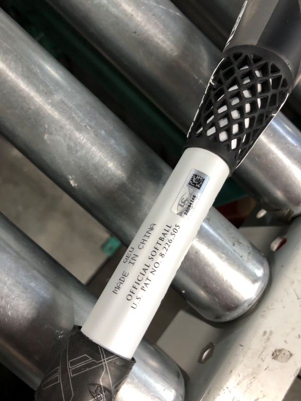 Photo 1 of  Louisville Slugger Meta Bat -10, ** stock photo***