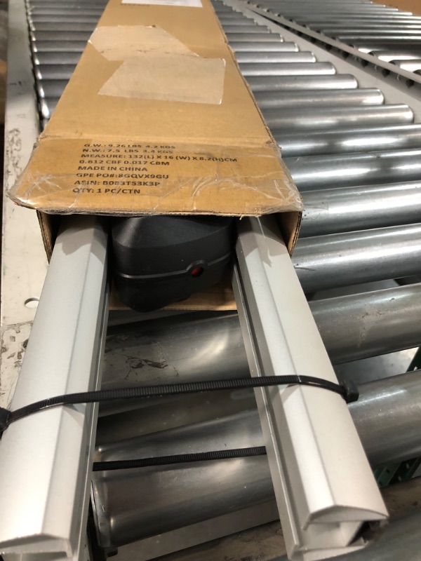 Photo 2 of Amazon Basics Cross Rail Roof Rack 