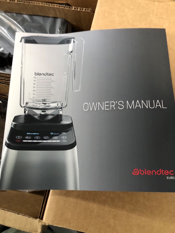 Photo 4 of (READ FULL POST) Blendtec - Chef 600 - Professional Blender with FourSide Jar - Commercial Blender -Self-Cleaning - 3 Preprogrammed + Pulse Cycles - Customizable Presets - Black Chef 600 WildSide