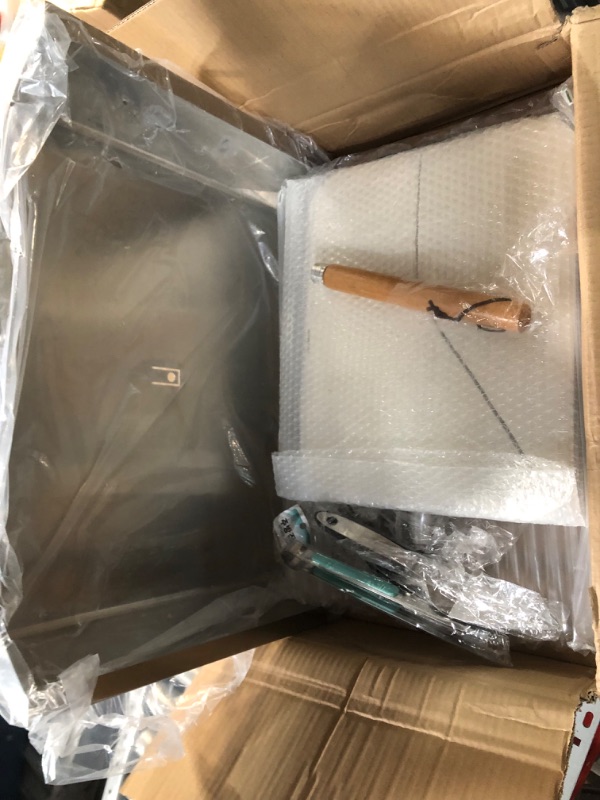 Photo 1 of ***PIZZA STONE CRACKED - SEE PICTURES***
Universal Stainless Steel Grill Top Pizza Oven Kit with Pizza Stone