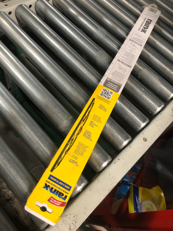 Photo 4 of **PACKAGE HAS BEEN OPENED**Rain-X 26&#34; Weatherbeater Wiper Blade