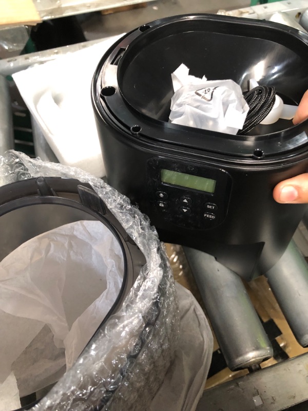 Photo 1 of Automatic Cat Feeders, Katalic 16.9cup/140.8oz Automatic Cat Food Dispenser, 4 Meals Daily with 20 Portion Control, Automatic Pet Feeder
