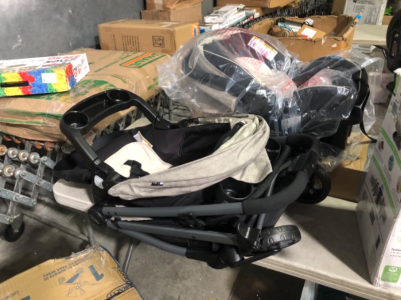 Photo 6 of ***USED - MISSING PARTS - SEE COMMENTS***
Graco Modes Element LX Travel System | Includes Baby Stroller with Reversible Seat, Extra Storage, Child Tray, One Hand Fold and SnugRide® 35 Lite LX Infant Car Seat, Lynwood Element LX Lynwood