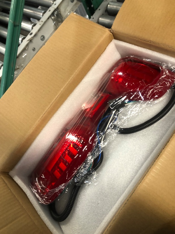 Photo 3 of Tail Lights for Chevy Silverado 2019 2020 2021 2022 2023 (Only for Halogen Type) OE Style Assembly Rear Brake Lamp Drive Side and Passenger Side Pair