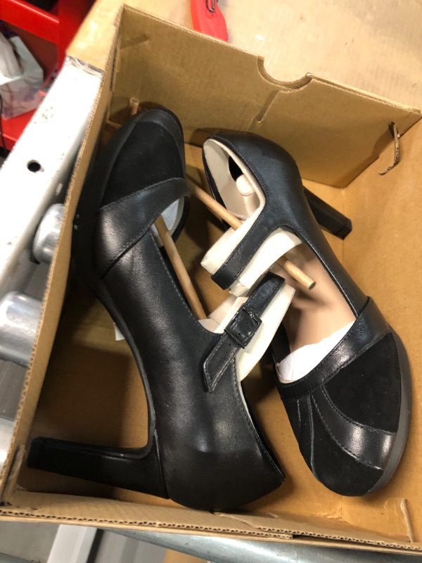 Photo 1 of 
Brand: UMECOOL
UMECOOL Women's Platform Chunky High Block Closed Toe Heels
