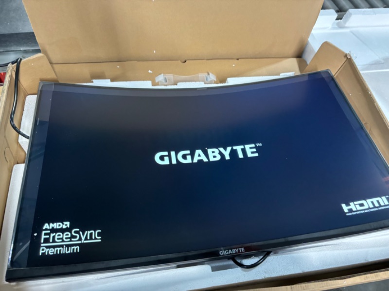 Photo 3 of GIGABYTE GS32QC 31.5" 165Hz 1440P Curved Gaming Monitor, 2560x1440 VA 1500R Display, 1ms (MPRT) Response Time, HDR Ready, 1x Display Port 1.4, 2X HDMI 2.0,Black QHD | 165Hz 1ms | 31.5" | No Height Adj.