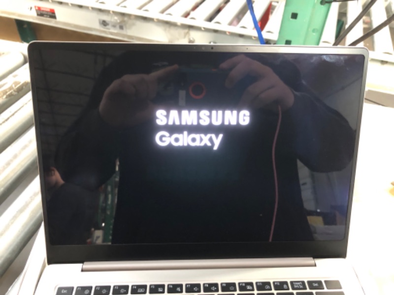 Photo 3 of Samsung Galaxy Book3 Pro 14" Laptop i7-1360P 16GB 512GB SSD W11H