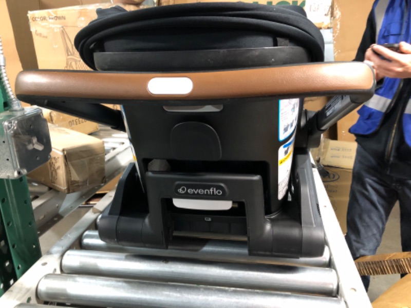Photo 1 of [USED]
Shyft DualRide with Carryall Storage Infant Car Seat and Stroller Combo (Boone Gray)
