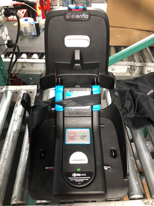 Photo 1 of [USED]
Shyft DualRide with Carryall Storage Infant Car Seat and Stroller Combo (Boone Gray)