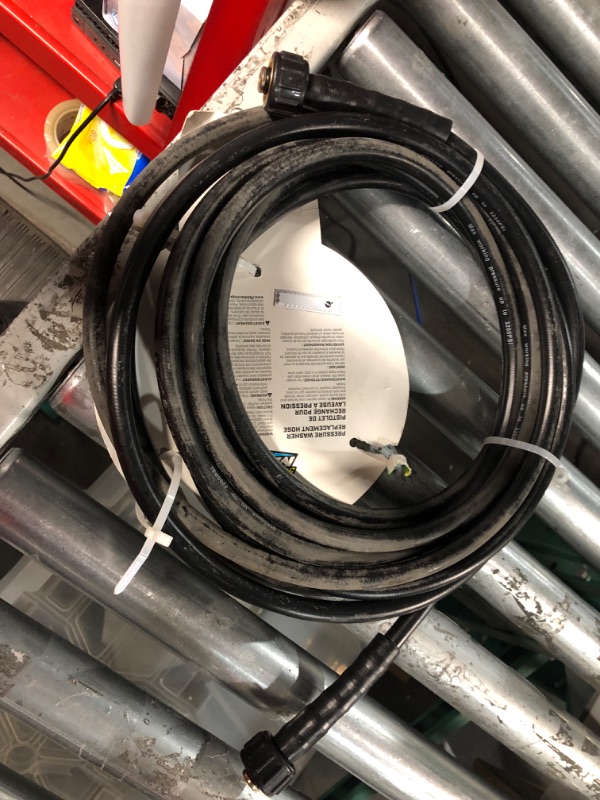 Photo 2 of Blue Hawk 1/4-in x 25-ft Rubber Pressure Washer Hose