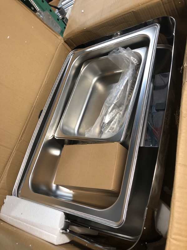View 3 of VEVOR Roll Top Chafing Dish Buffet Set, 9 Qt, Stainless Steel Chafer with 2 Half Size Pans, Rectangle Catering Warmer Server with Visible Lid Water Pan Stand Fuel Holder Clip, for at Least 9 People