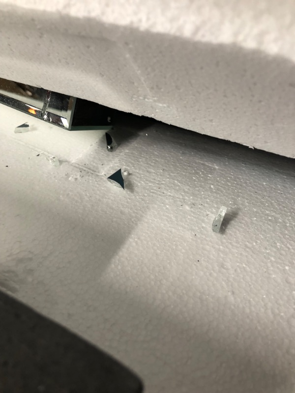 Photo 1 of *SEE NOTES* Pregaspor Rectangle Mirrored Coffee Table, Silver Living Room Table with Cryatal Diamond Inlay, Modern Luxury Mirrored Furniture Tea Table for Living Room, Office, (24" D x 36" W x 18" H) 24"D x 36"W x 18"H