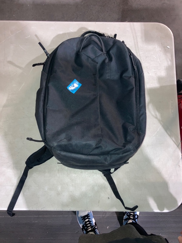 Photo 2 of (READ FULL POST) Thule Aion Backpack Black 28L