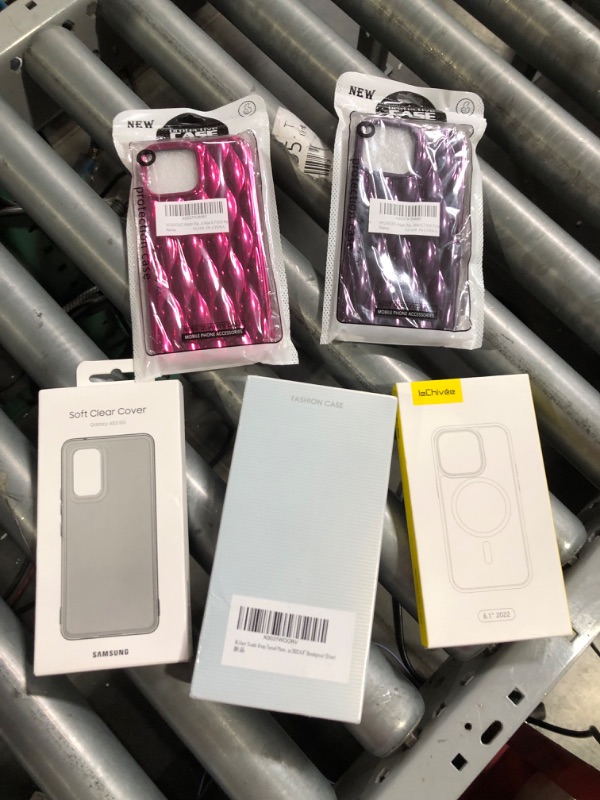 Photo 1 of **NON-REFUNDABLE BUNDLE** Bundle of Miscellaneous Phone Cases