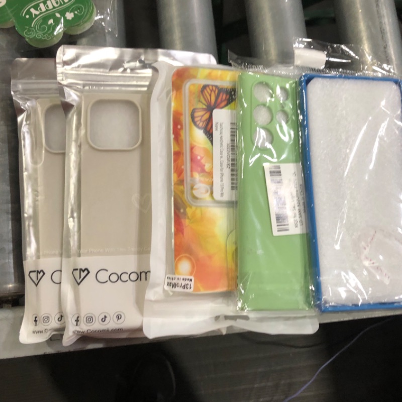 Photo 1 of **NON-REFUNDABLE BUNDLE** Assortment of Randomly Selected Phone Cases