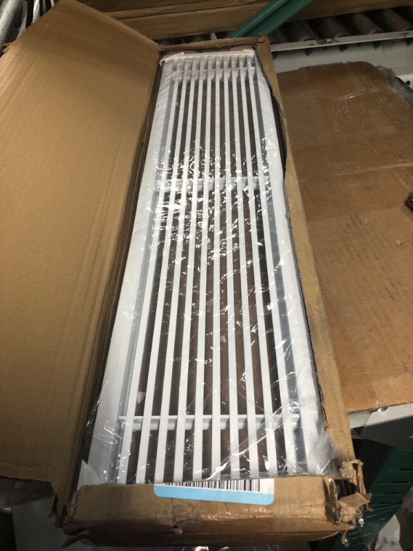 Photo 2 of Linear Bar Air Grille 28" X 6", Aluminum Air Supply/Return 28.8"w X 6.8"h]