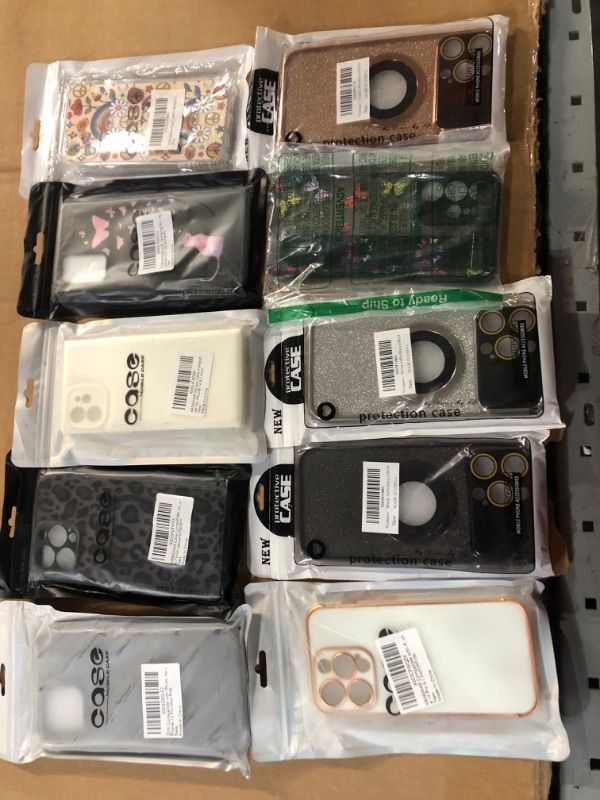 Photo 1 of **NON-REFUNDABLE** Iphone/Samsung Phone Case Bundle 