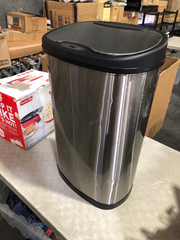 Photo 6 of ***MAJOR DAMAGE - SEE COMMENTS***
Ninestars DZT-50-13 Automatic Touchless Motion Sensor Oval Trash Can with Black Top, 13 gallon/50 L, Stainless Steel