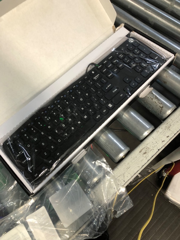 Photo 1 of Kensington Pro Fit Wired Comfort Keyboard (K72402US),Black