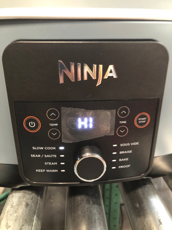 Photo 4 of [FOR PARTS, READ NOTES] NONREFUNDABLE
Ninja MC1001 Foodi PossibleCooker PRO 8.5 Quart Multi-Cooker, with 8-in-1 Slow Cooker, Pressure Cooker Sea Salt Grey