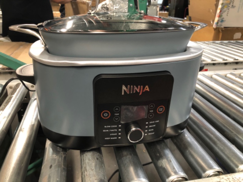 Photo 2 of [FOR PARTS, READ NOTES] NONREFUNDABLE
Ninja MC1001 Foodi PossibleCooker PRO 8.5 Quart Multi-Cooker, with 8-in-1 Slow Cooker, Pressure Cooker Sea Salt Grey